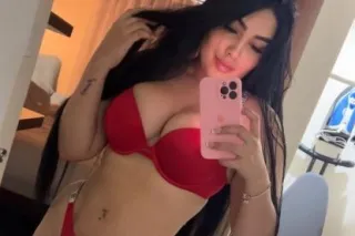 TWO GIRLS AT THE SAME TIME - 2... - Image 3