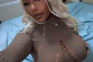 Lets have a wild night daddy! ... - Image 3