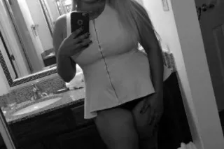 VANILLA🍨INCALL AND OUTCALL AVA... - Image 3