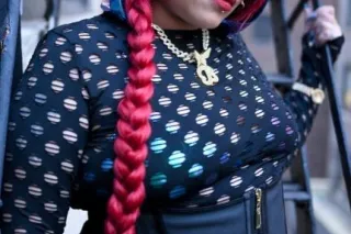 100 incall -fuck me on a beach... - Image 1