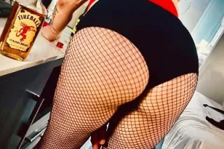 SEXY BITCH❣ - 32 - Image 1