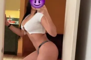 Natalia - 28 - Image 4