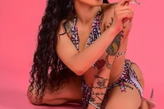 KINKY BOMBSHELL - 25 - Image 3