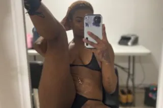 Outcalls ONLY 💦🚘 Kinxxx 💋👠 - 2... - Image 1