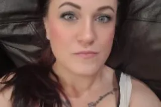 No strings attached discreet a... - Image 4