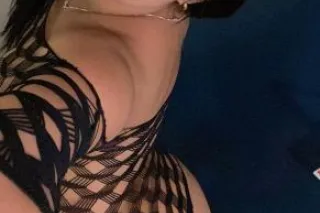 Hey baby i'm sofia available👅R... - Image 3