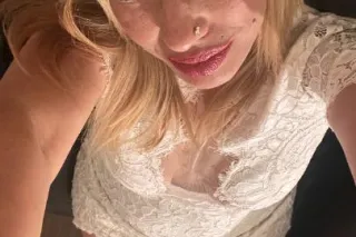 👙📢🎬💰Dangerously alluring! come... - Image 1