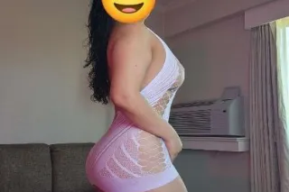 I am everything you are lookin... - Image 2