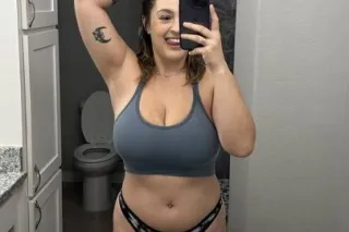 NO CONDOM AND ALL SERVICE//Curvyy Ass And Clean Pussy__INCALL // OUTCALL 24/7 Text me : 9 1 6 6 3 7 3 7 0 1 - Image 3