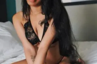 ThickRed Bone Stripper 💋 (Read... - Image 1