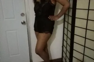 hot Indian - 25 - Image 1