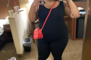 Big Booty Juicy 😝 Slippery Whe... - Image 4