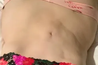 💕HOT 💋 STUNNING 💋💋 BRUNETTE 🍑🍑... - Image 4