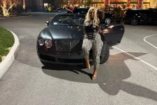 welcome to Hunnterville where everythings a THRILL - Image 12