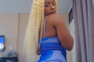 THE GIRL OF YOUR DREAMS - 25 - Image 4