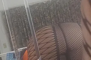 INCALL OUTCALL OR CAR PARTY AN... - Image 3