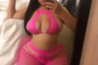 🤍Available Now🤍✨💦💕Sexy Mamacit... - Image 2