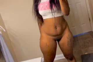 Come Fuck This Pussy daddy😘 💦 ... - Image 4