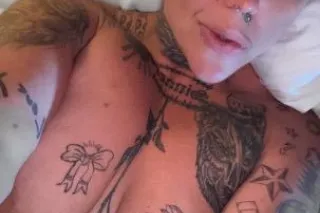 ROCK OUT WITH YOUR 🍆😂with this Seductive; Tattooed Blonde Bombshell! Great skill &&& service 💸🤪🚗💥💋 - Image 9