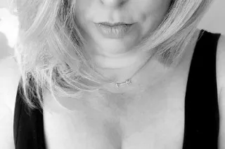 Tall Curvy Blonde • Private In... - Image 2