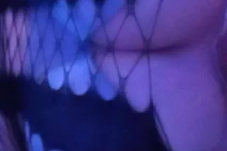 100 $ QV Special (Late night rendezvous) - Image 2