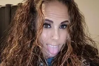 100 $ QV Special (Late night rendezvous) - Image 1