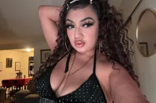 Sexy Latina the empress babbyy... - Image 1