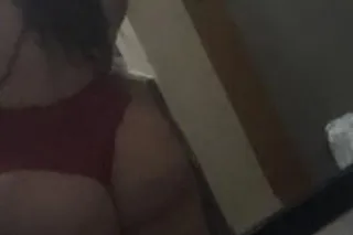 Come vibe with my pretty ass😘🥰... - Image 2