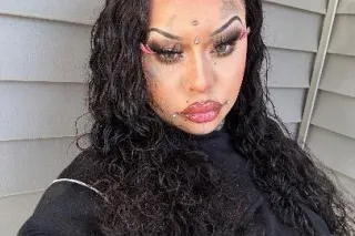 Tatted Goth Bombshell 👹 5 star... - Image 3