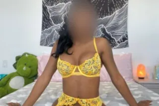 prebooking for May 5-8 incall ... - Image 2