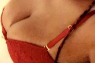 ✨New Discrete Exotic Curvy Beauty✨ - Image 5