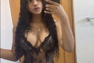 💝 I'm available daddy here Rea... - Image 1