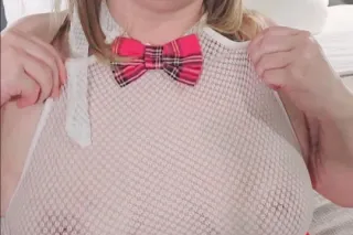 funsized bunny content and companionship - Image 7