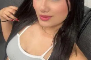 Beautiful girl for massage in ... - Image 1