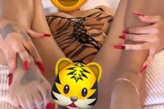 BEST tinyy freakk u ever had ❗... - Image 1