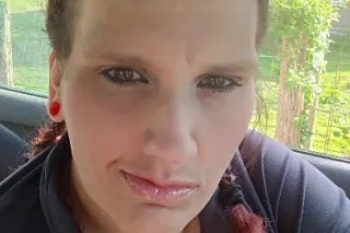 Looking a man with a big item!... - Image 3