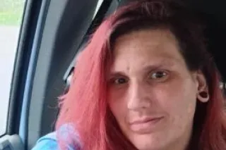 Looking a man with a big item!!!! - Image 6