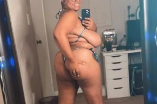 🥇🏆 THE REAL BBW YASMIN BACK IN... - Image 3