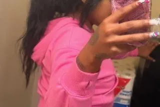 IM WET AND HORNY LETS FUCK💦 - ... - Image 1