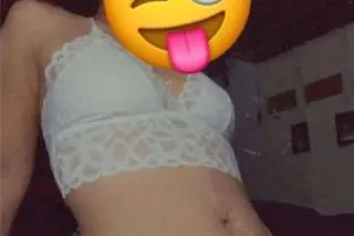 PETITE FREAK🔥 OUTCALLS ONLY ✅ ... - Image 2